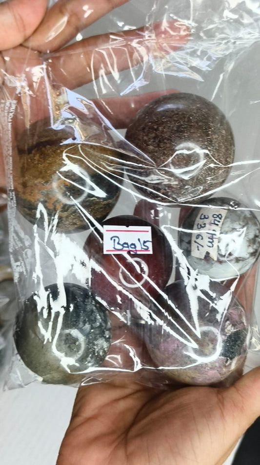 MIX STONE SPHERE BAG 15 - 1 KG, 5 PCS