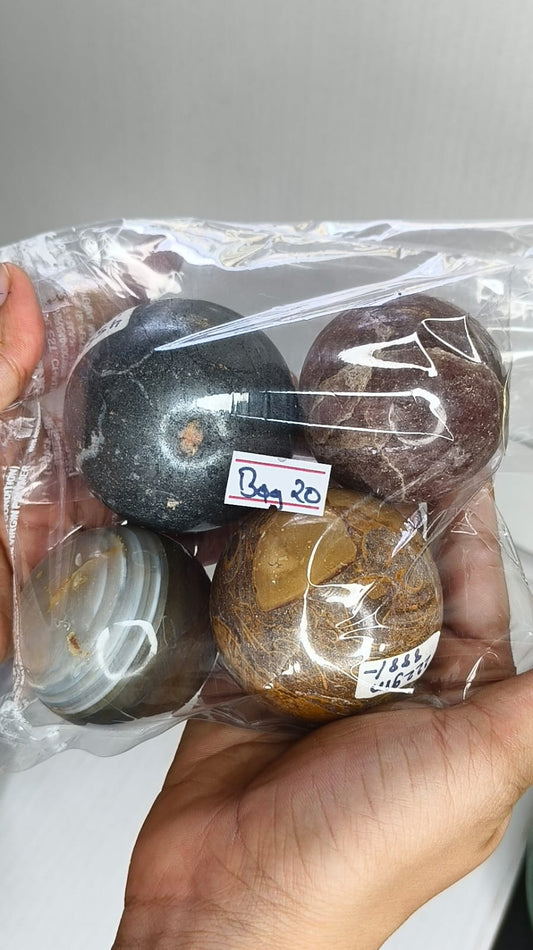 MIX STONE SPHERE BAG 20 - 1 KG, 4 PCS