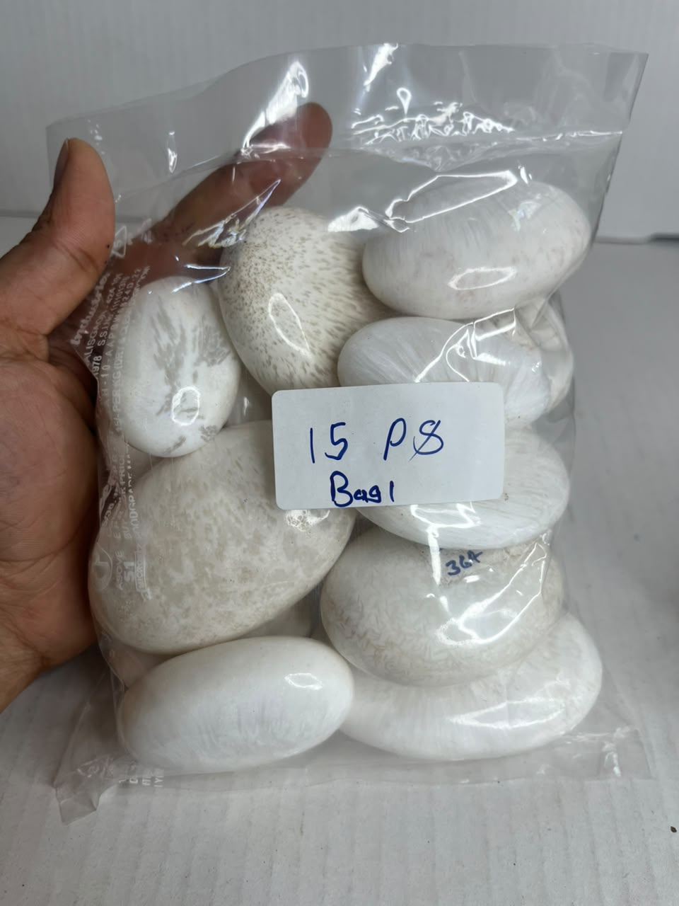 WHITE SCOLECITE PALMSTONES BAG 1 - 1 KG, 15 PCS - AEORA ROCKS INDIA -Healing Crystals superstore