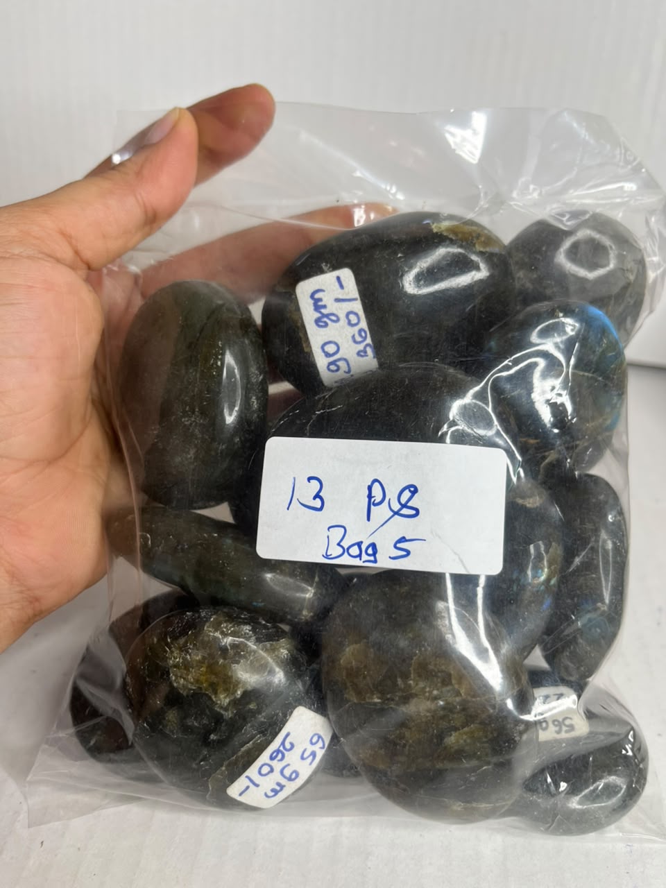 LABRADORITE PALMSTONES BAG 5 - 1 KG, 12 PCS - AEORA ROCKS INDIA -Healing Crystals superstore