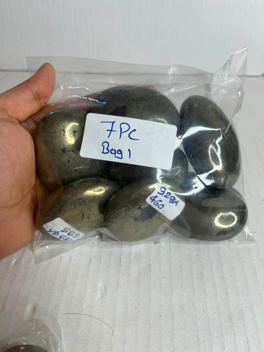 PYRITE  PALMSTONES BAG 1 - 1 KG, 7 PCS