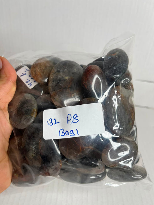 TOURMALINATED QUARTZ PALMSTONES BAG 1 - 1 KG, 32 PCS