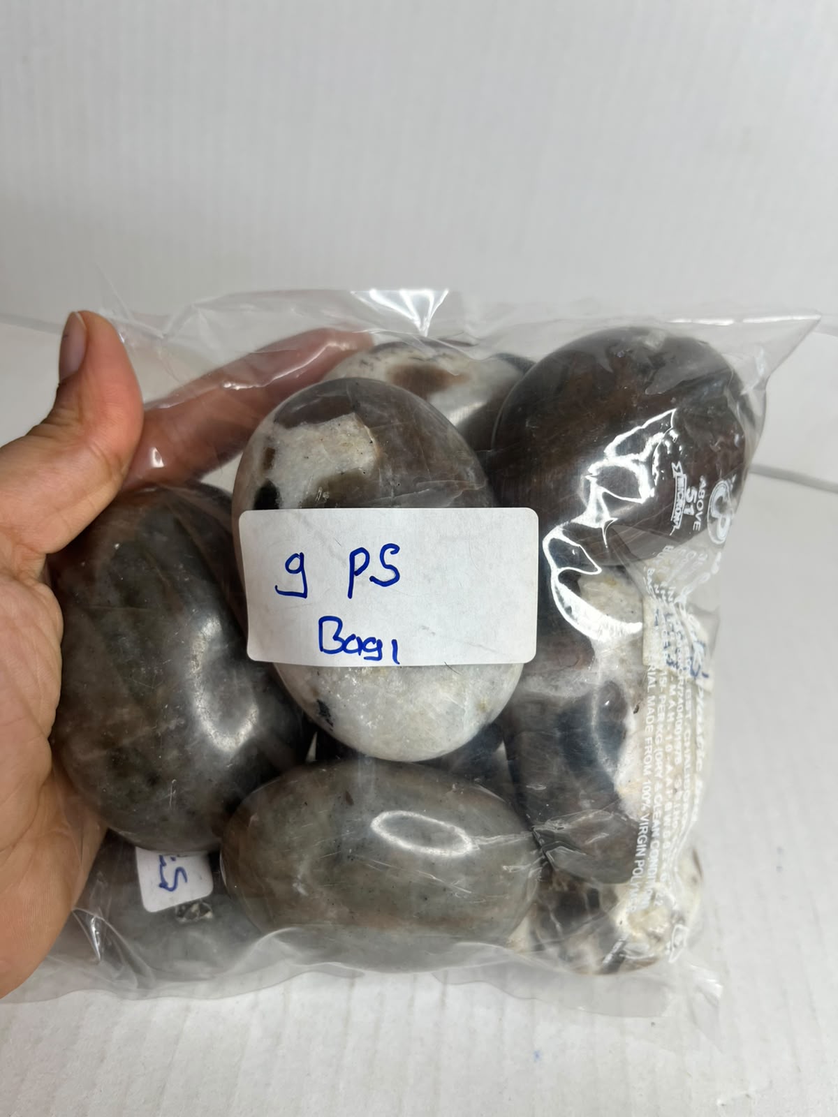 POLARITY MOONSTONE PALMSTONES BAG 1 - 1 KG, 9 PCS