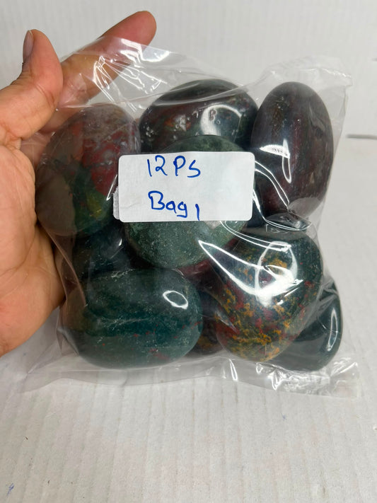 BLOOD STONE PALMSTONES BAG 1 - 1 KG, 12 PCS
