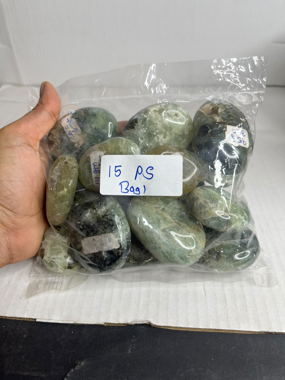 PREHNITE PALMSTONES BAG 1 - 1 KG, 15 PCS