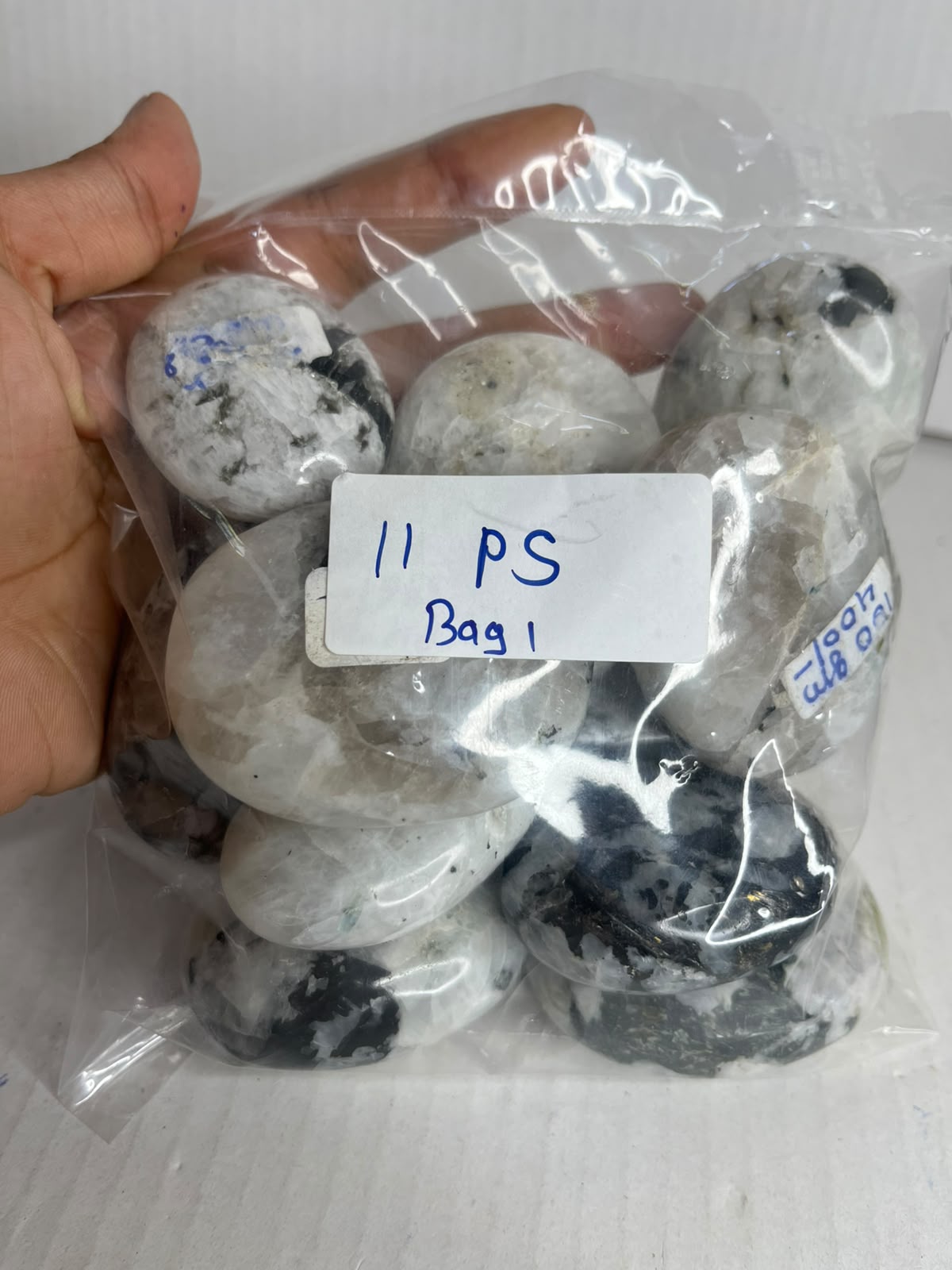 RAINBOW MOONSTONE PALM STONE BAG 1 - 1 KG, 11 PCS - AEORA ROCKS INDIA -Healing Crystals superstore