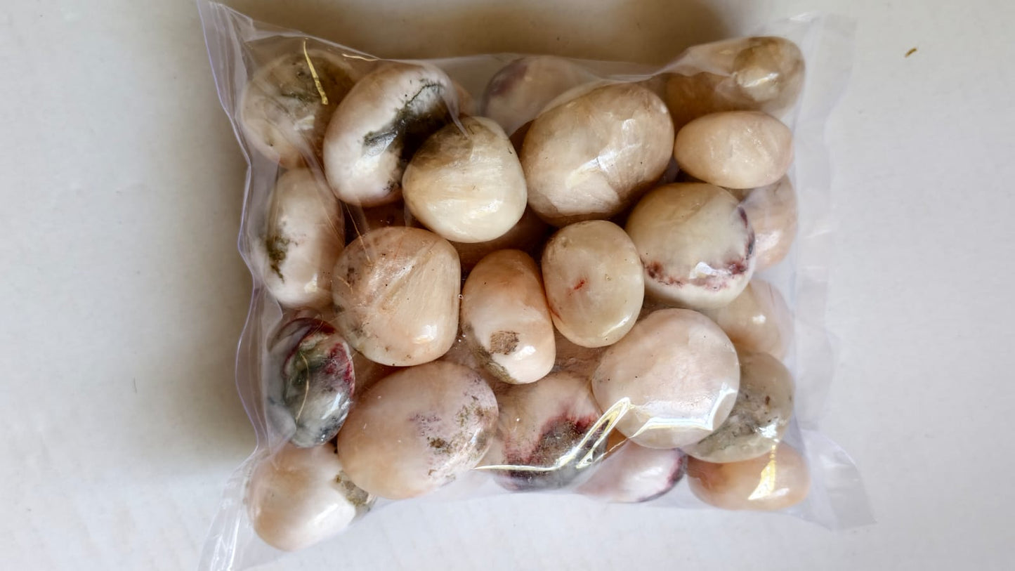 HUELANDITE TUMBLE STONES - 1 KG