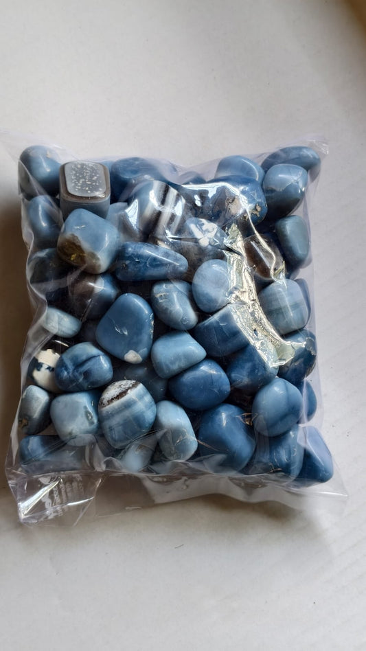 BLUE OPAL TUMBLE STONES - 1 KG