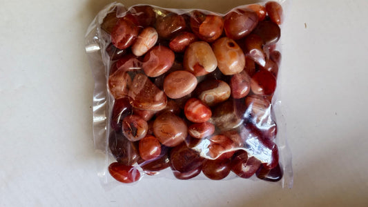 RED CARNELIAN TUMBLE STONES - 1 KG