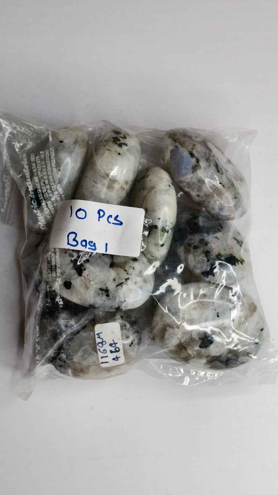 RAINBOW MOONSTONE PALMSTONES BAG 1 - 1 KG, 10 PCS