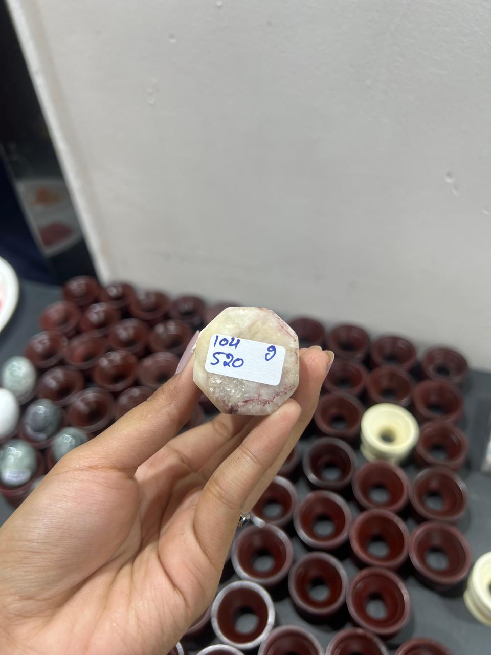 Stilbite red heulandite 104g