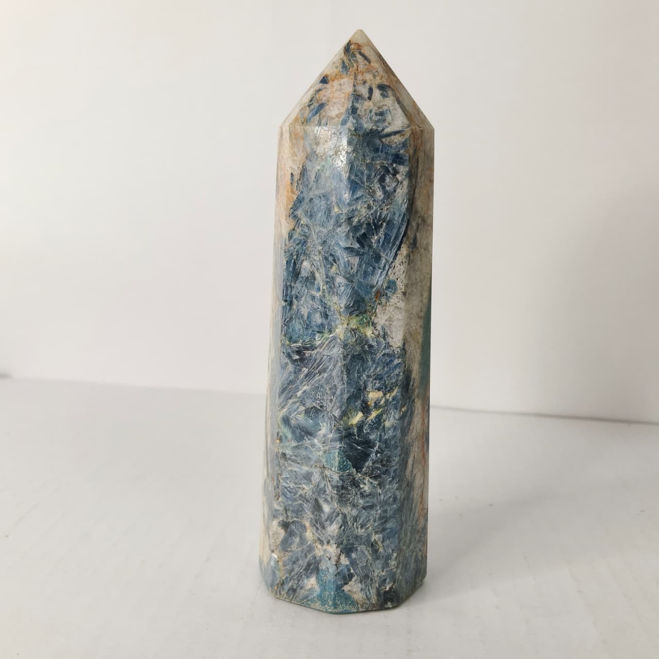 Natural Blue Kyanite Point Tower – Alignment & Communication Crystal Obelisk