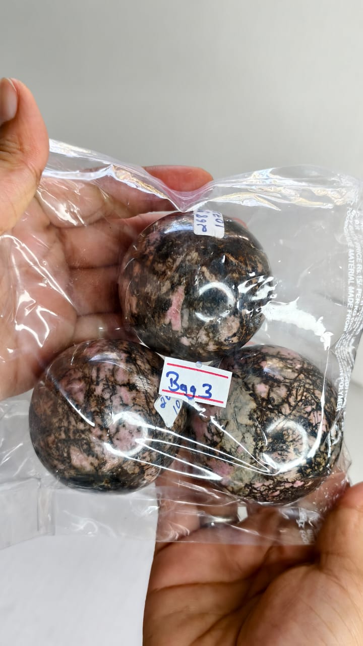 RHODONITE SPHERE BAG 3 - 1KG, 3 PCS